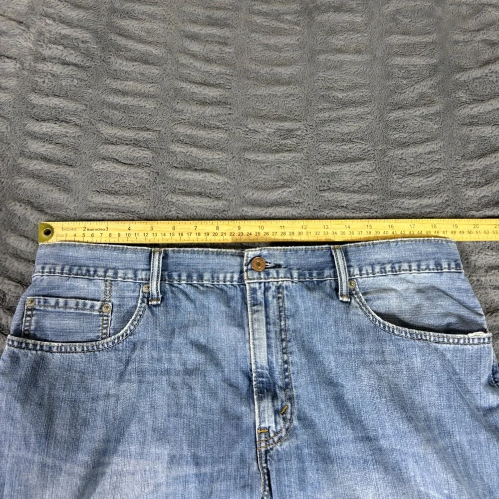 Levis 527 Mens Light Wash Blue Denim Boot Cut Jeans 38x32 (Measures 38x30)